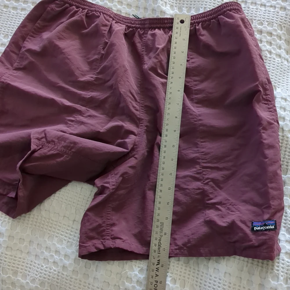 Patagonia Baggies Shorts Men's XL 6" Inseam 32" Waist Lined Maroon - Picture 5 of 8